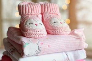 Baby-Kleidung für Mädchen