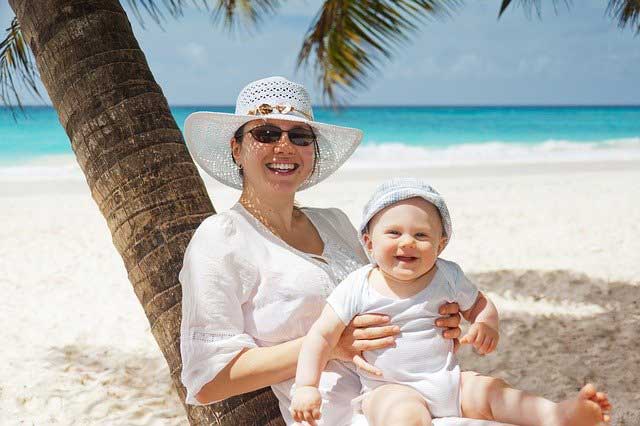 Der Babybody kurzarm als leichte Baby Sommerkleidung